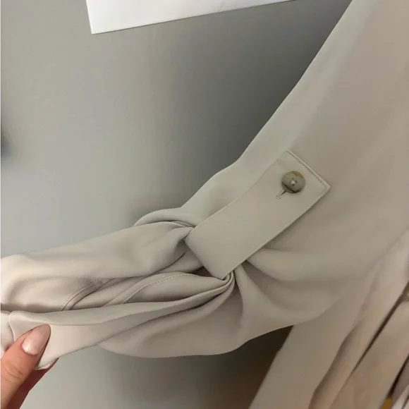 Babaton Cream Women's Robe - Picture 8 of 10